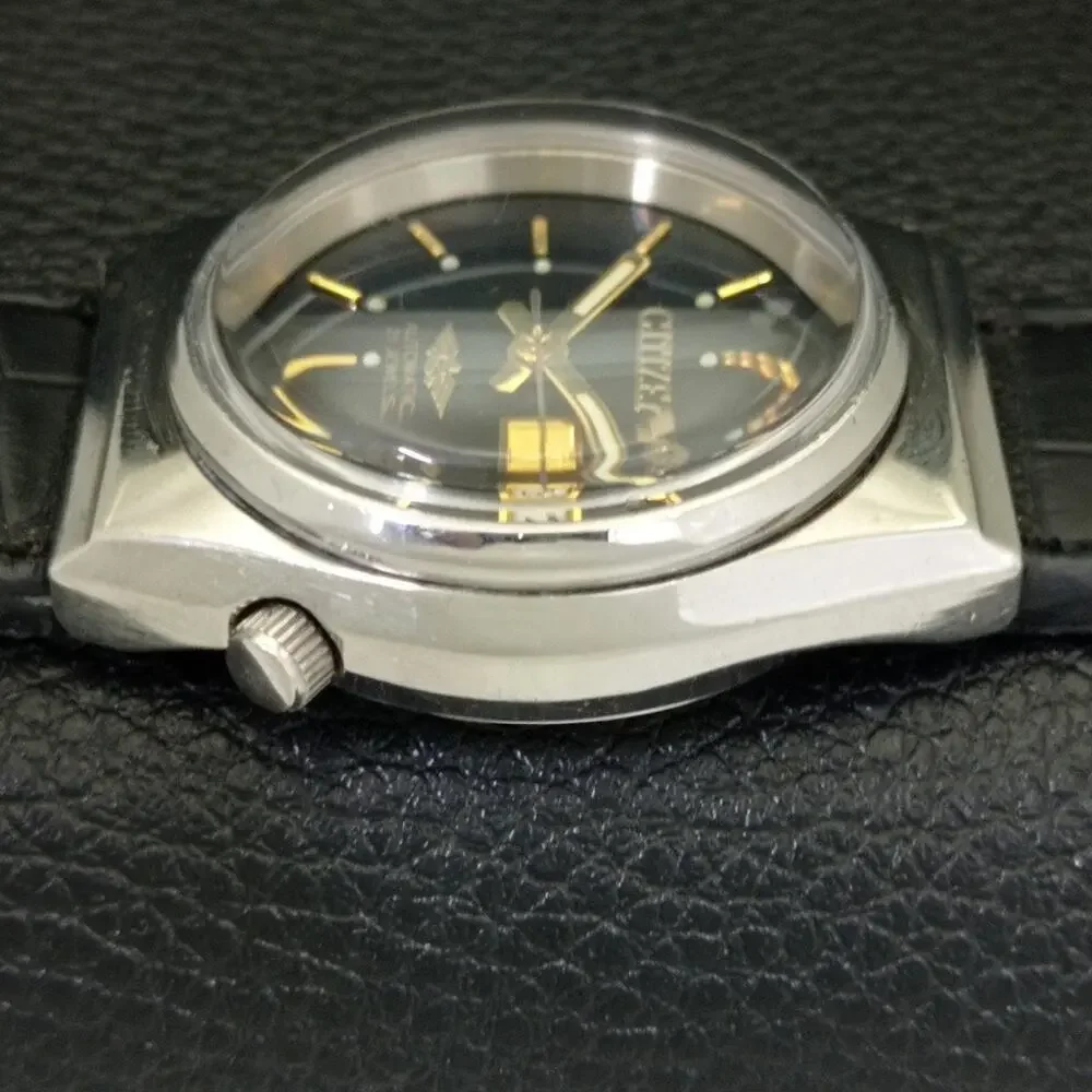 Vintage 1970 Citizen Automatic Mens Silver Watch W/daydate & Gold accents